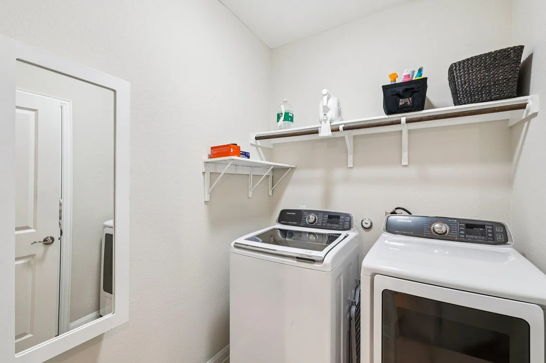 Photo of 10033 Gertrudis LOOP
