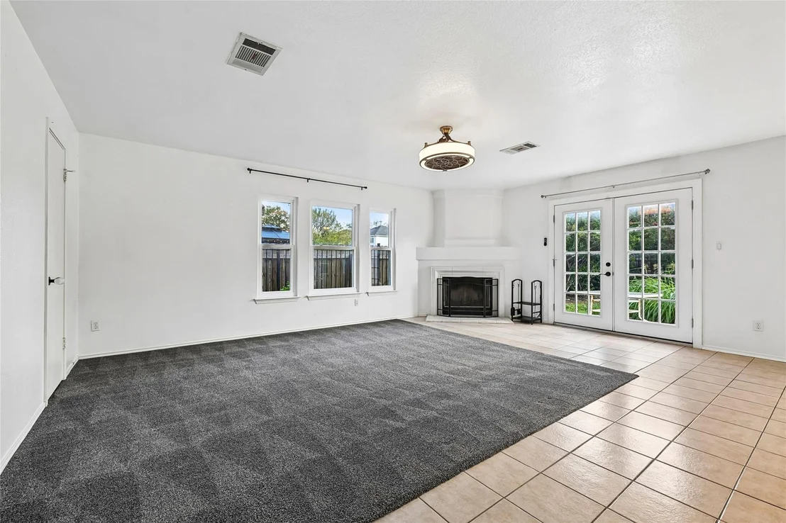 Photo of 471 Thicket LN