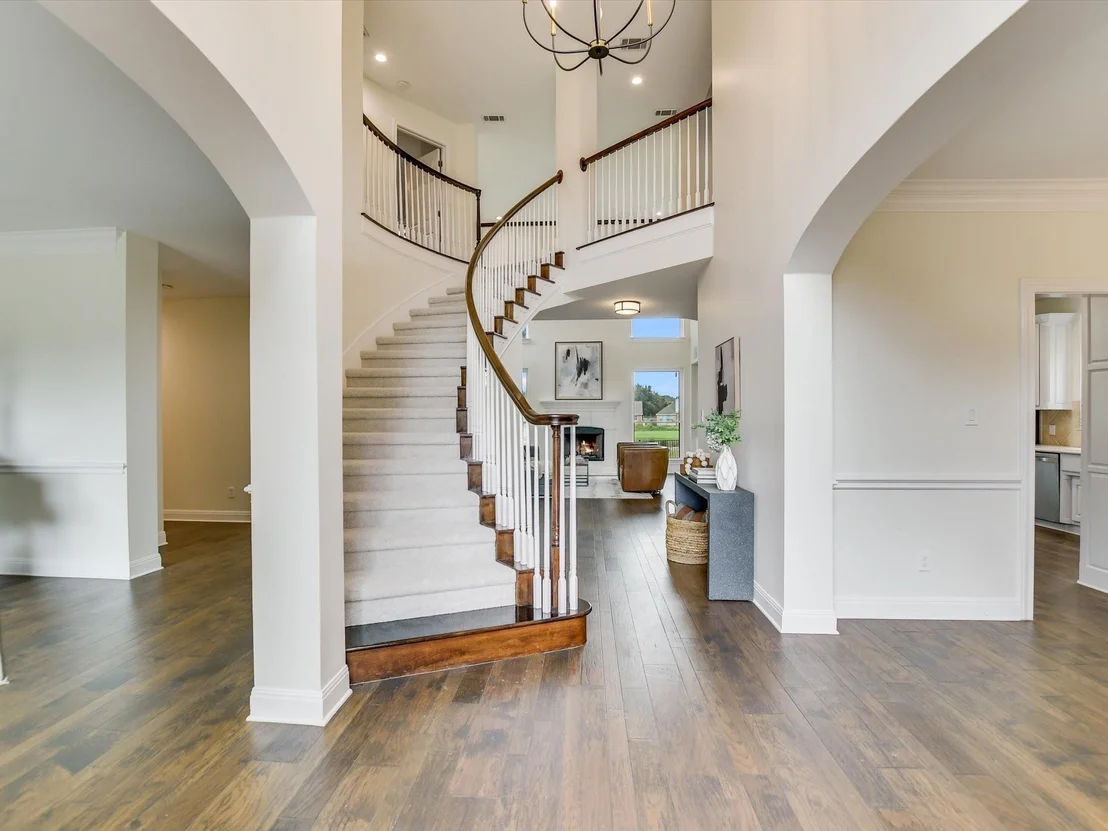 Photo of 2222 Hamlet CIR