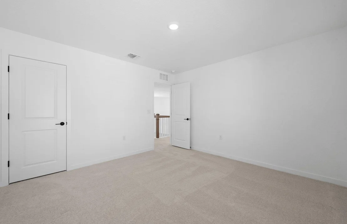 Photo of 125 Adlai Ave
