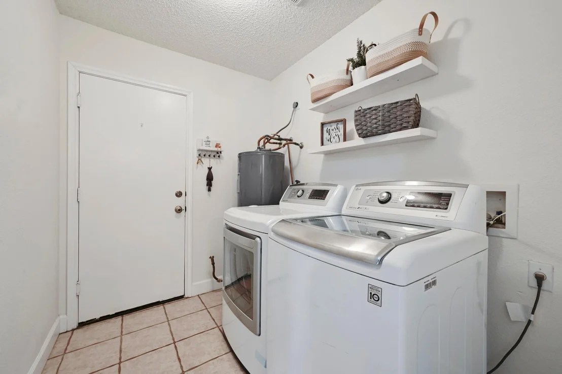 Photo of 11220 Pickard LN