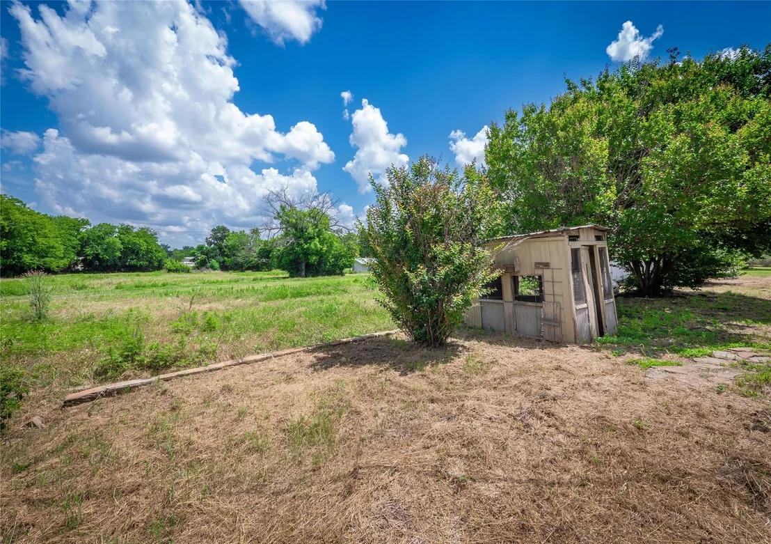 Photo of 325 County Road 100