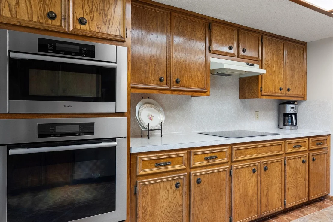 Photo of 1409 Thaddeus CV