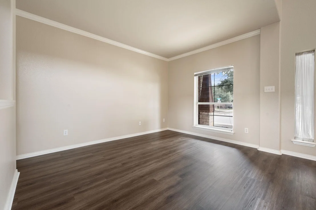 Photo of 3601 Longhorn TRL