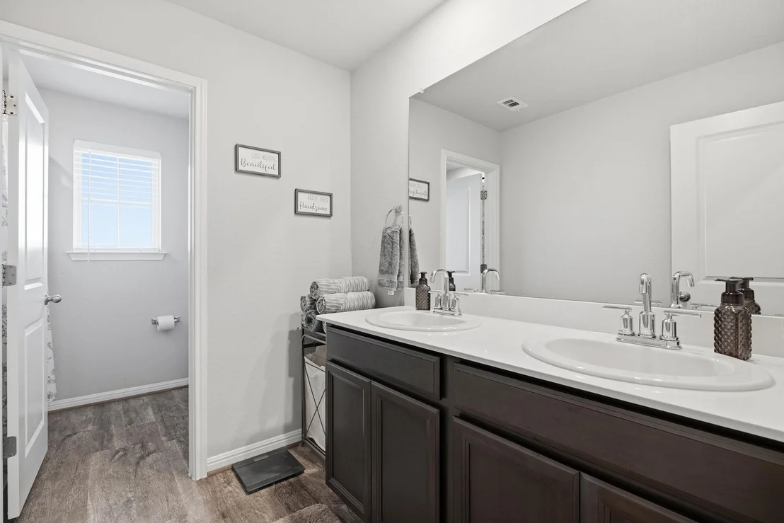 Photo of 6700 Folsom Ave