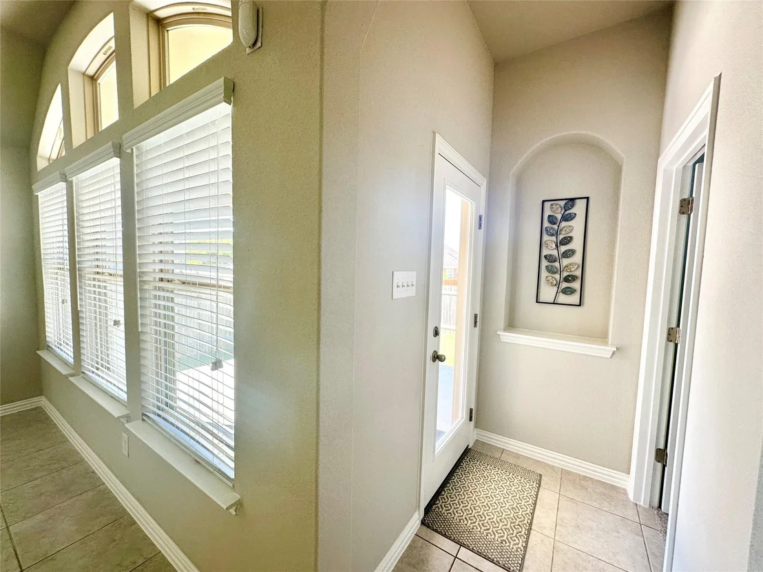 Photo of 1017 Hillrose DR
