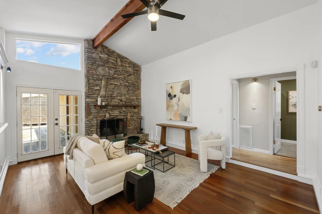 Photo of 900 Austin Highlands BLVD
