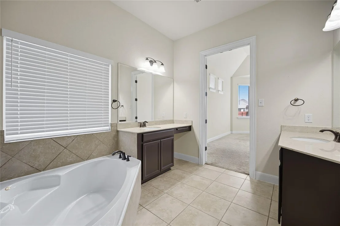 Photo of 426 Vista Gardens DR
