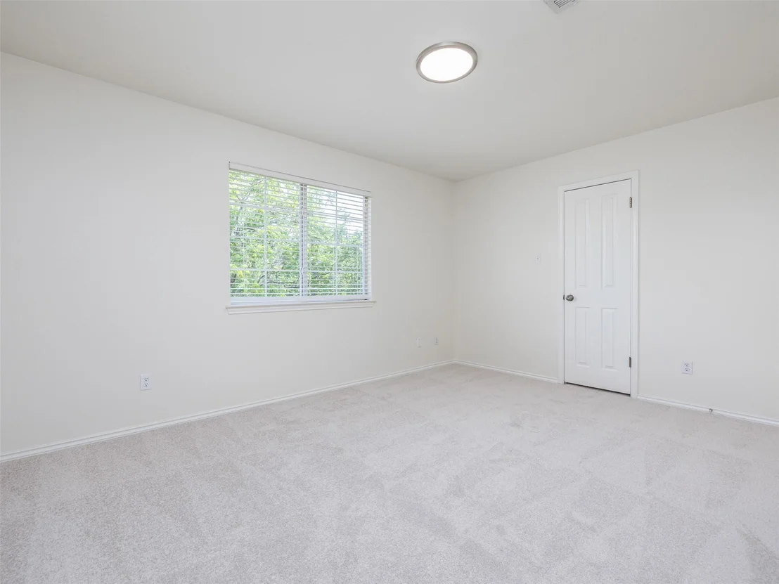 Photo of 12804 Schleicher TRL