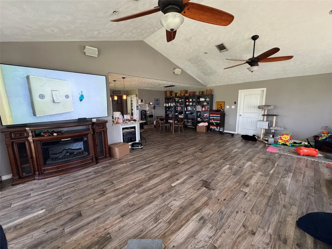 Photo of 21424 Martin LN