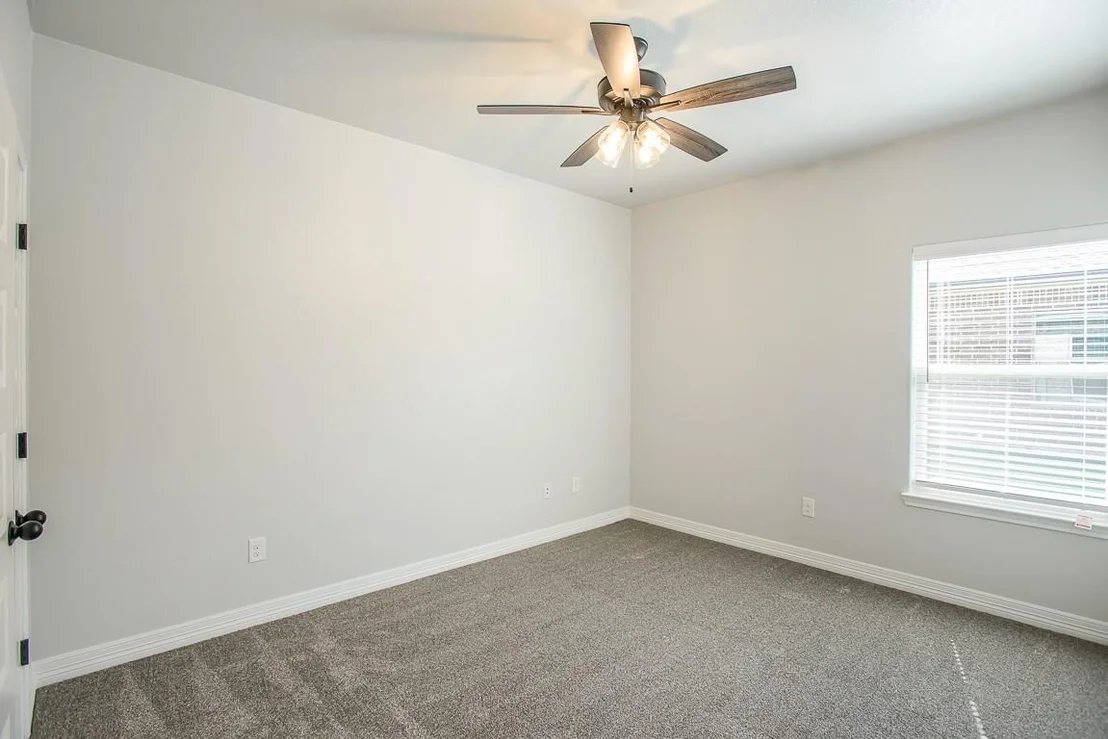 Photo of 1002 Winchester DR