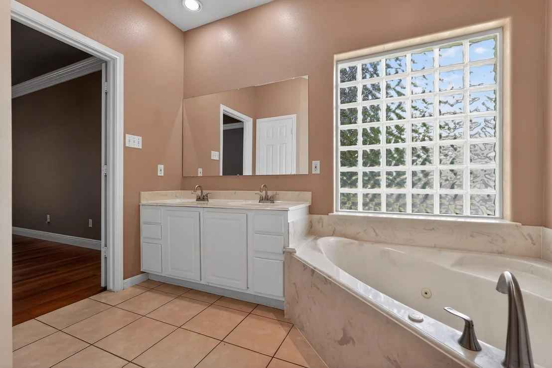 Photo of 410 Pinehurst DR