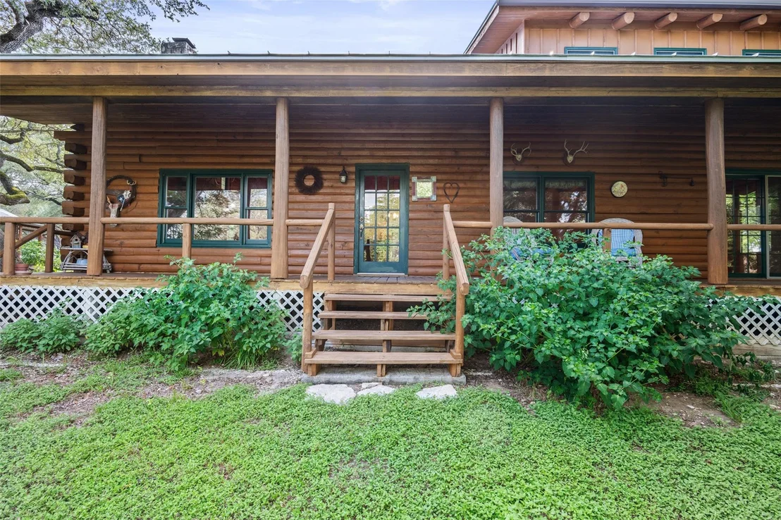 Photo of 301 Wilson Creek CIR