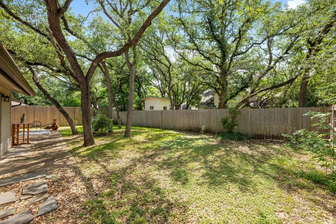 Photo of 9203 Amanda DR