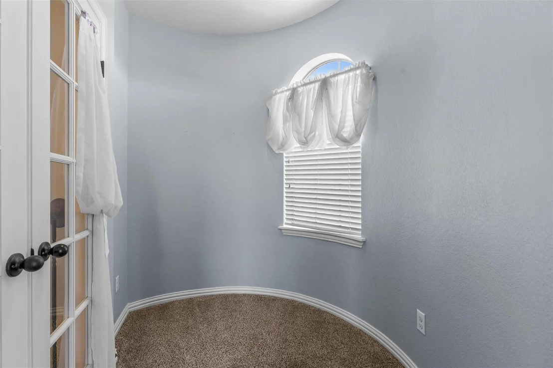 Photo of 2817 Bear Springs TRL