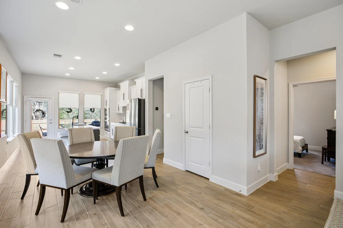 Photo of 149 Plumbago LOOP