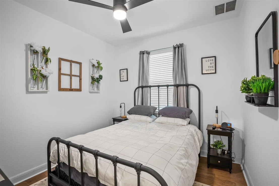 Photo of 2924 Scout Pony DR