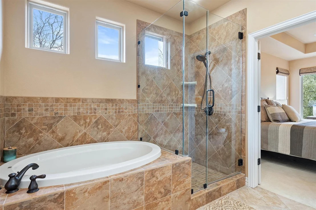 Photo of 118 Bridgepoint DR