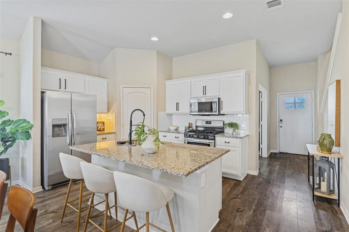Photo of 152 Marienfeld LN