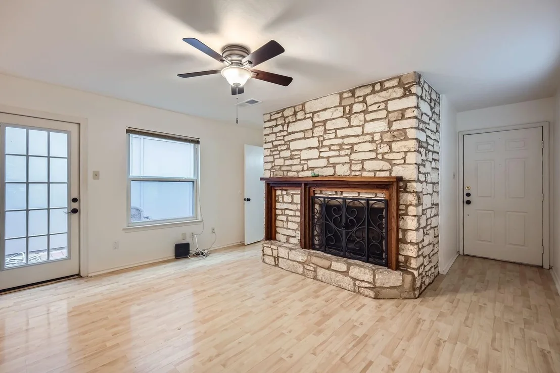 Photo of 1714 Timber Ridge RD
