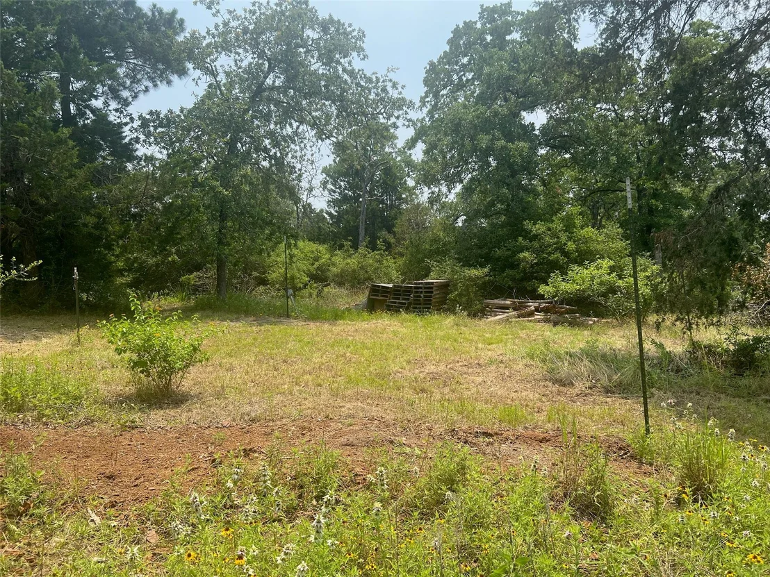 Photo of 330 Powell RD