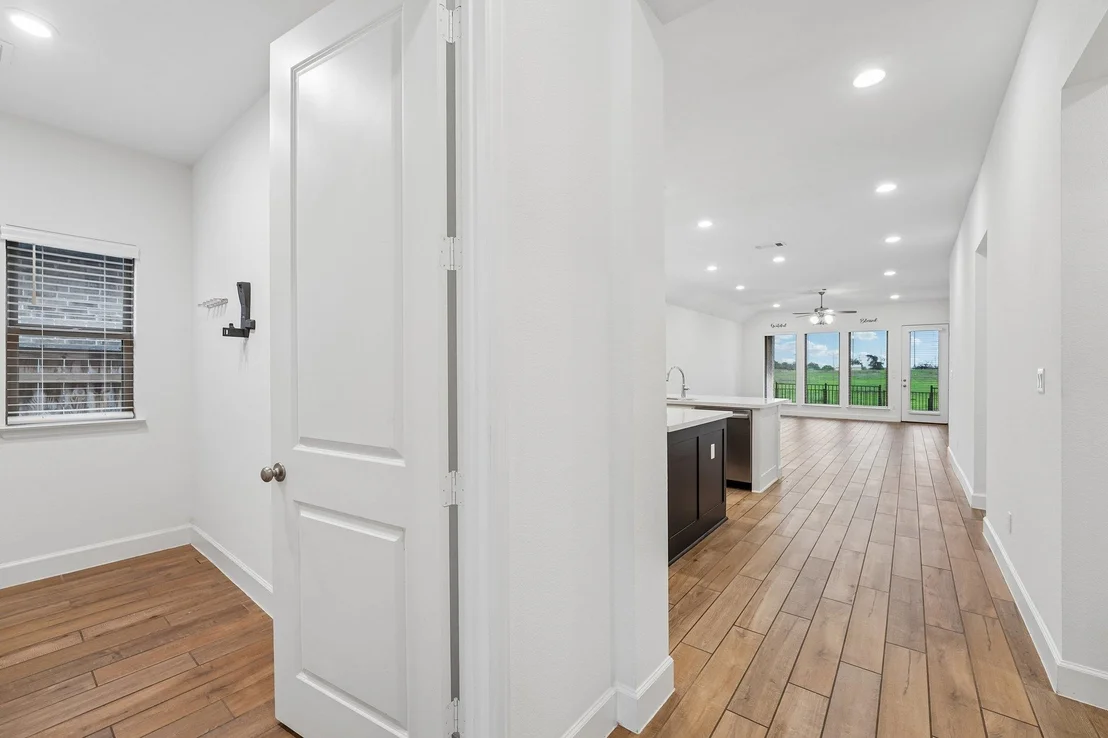 Photo of 133 Plumbago LOOP