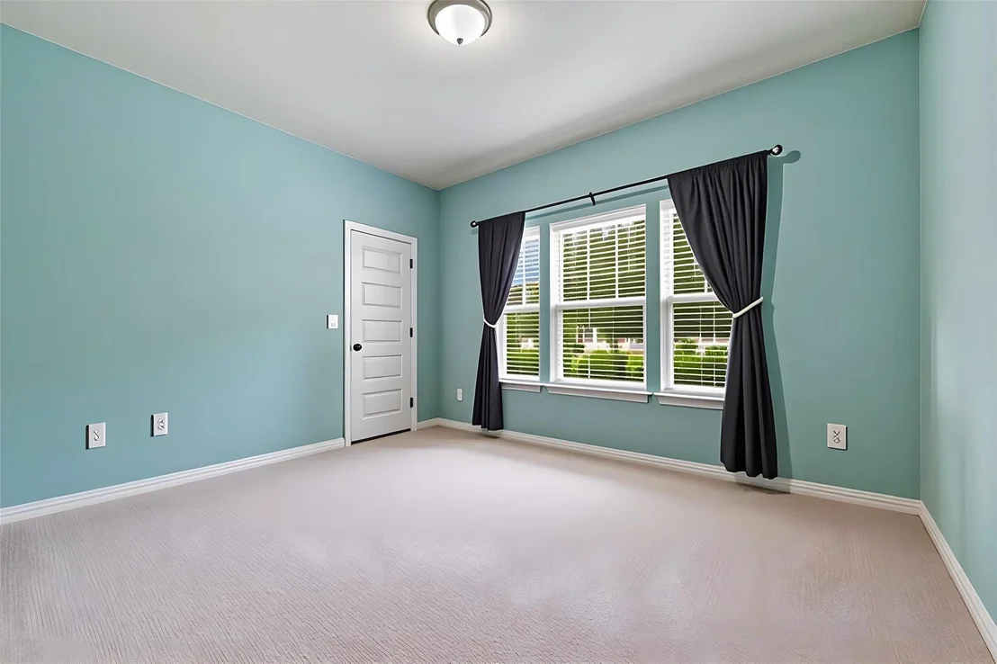 Photo of 8721 Sikes WAY