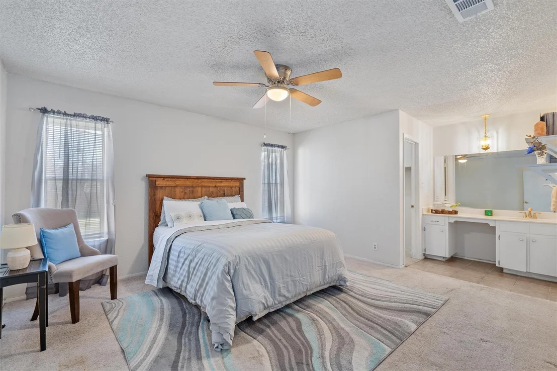 Photo of 702 Garden Villa CIR