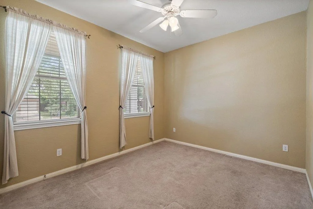 Photo of 347 Spring DR