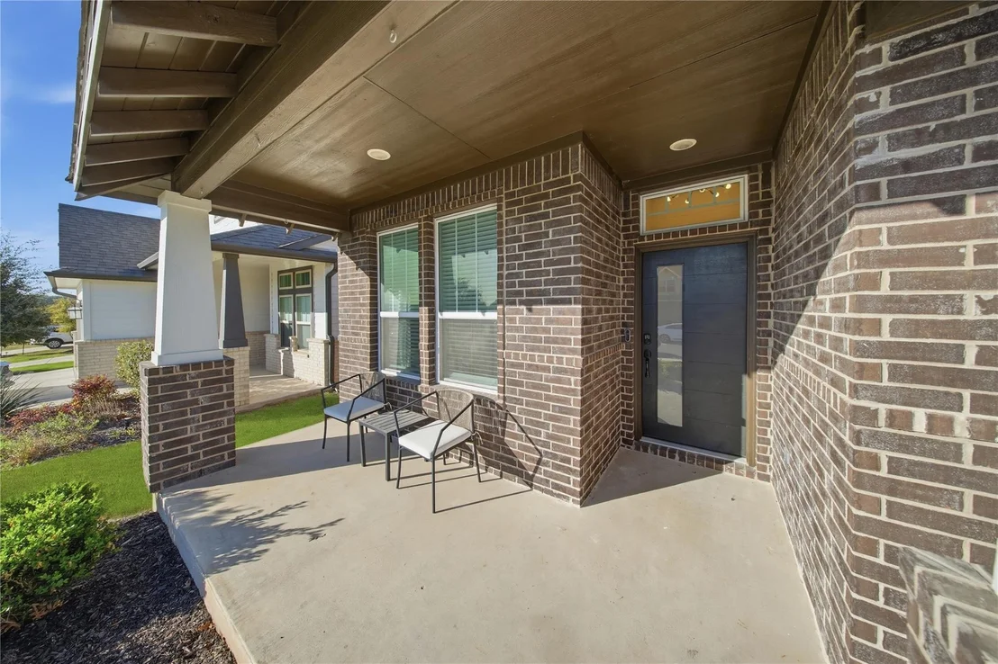 Photo of 616 Saturnia DR
