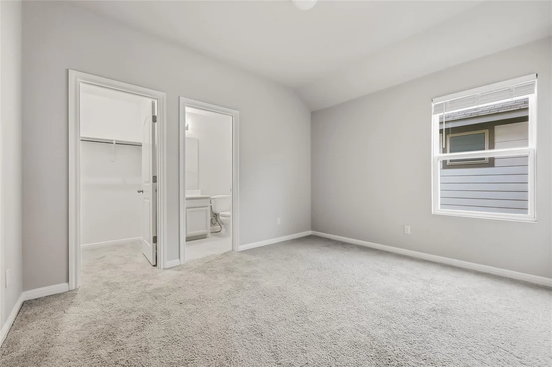 Photo of 2520 Roosevelt RD