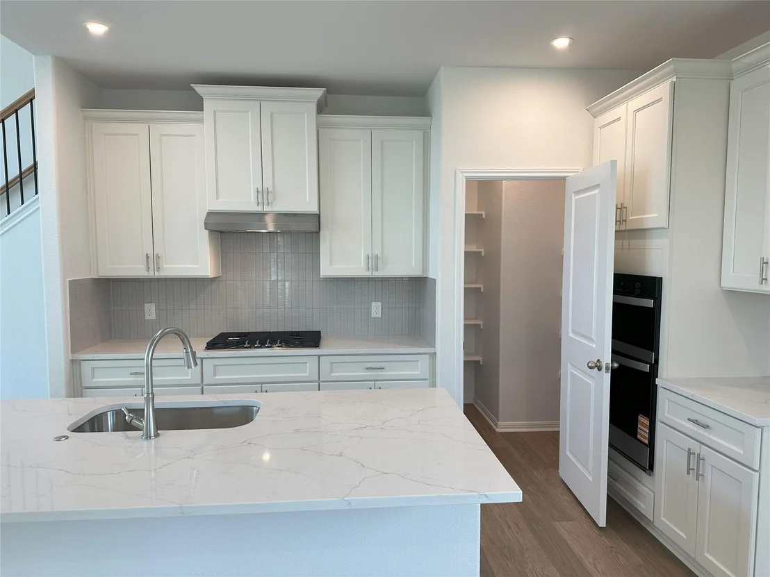 Photo of 179 White Horses DR