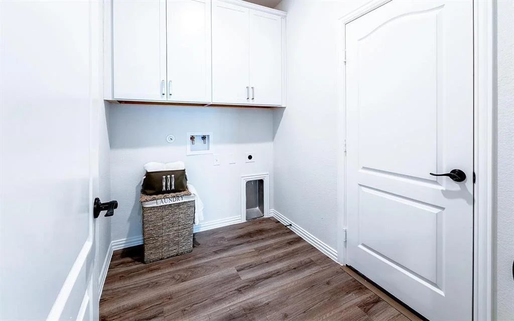 Photo of 850 Cherrystone LOOP
