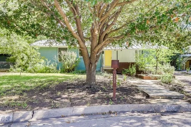 Photo of 5203 Andover PL