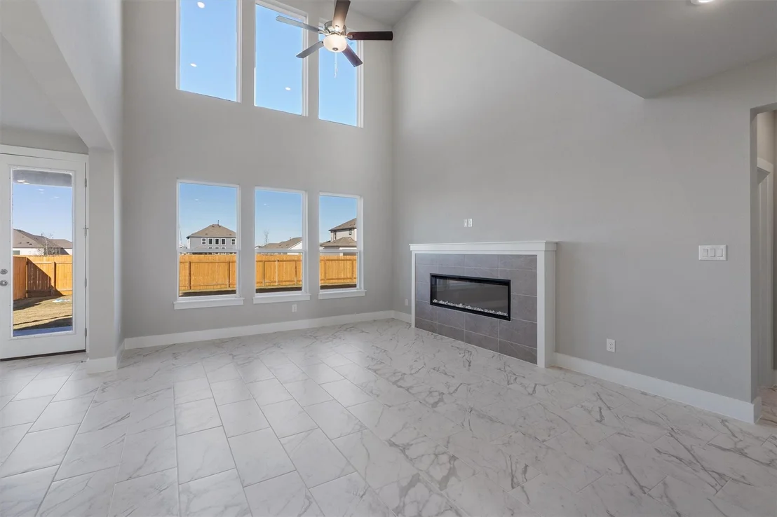 Photo of 19104 Moreland LN
