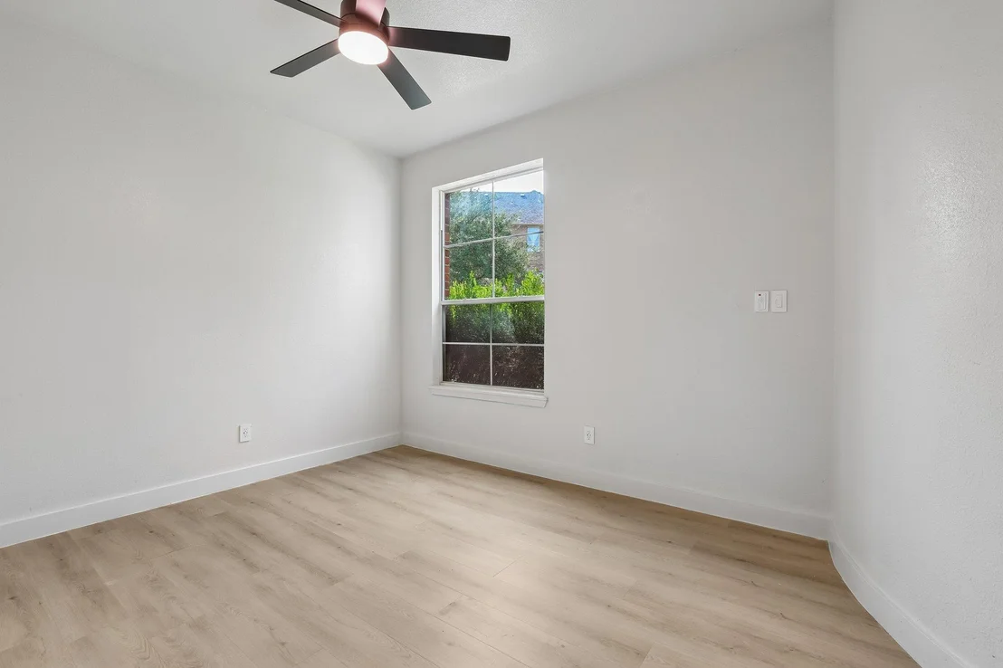 Photo of 12717 Lee Park LN