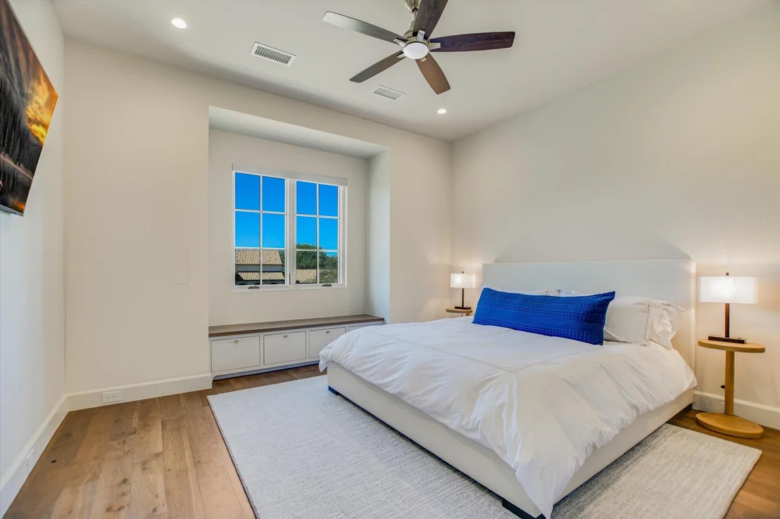 Photo of 242 La Serena LOOP