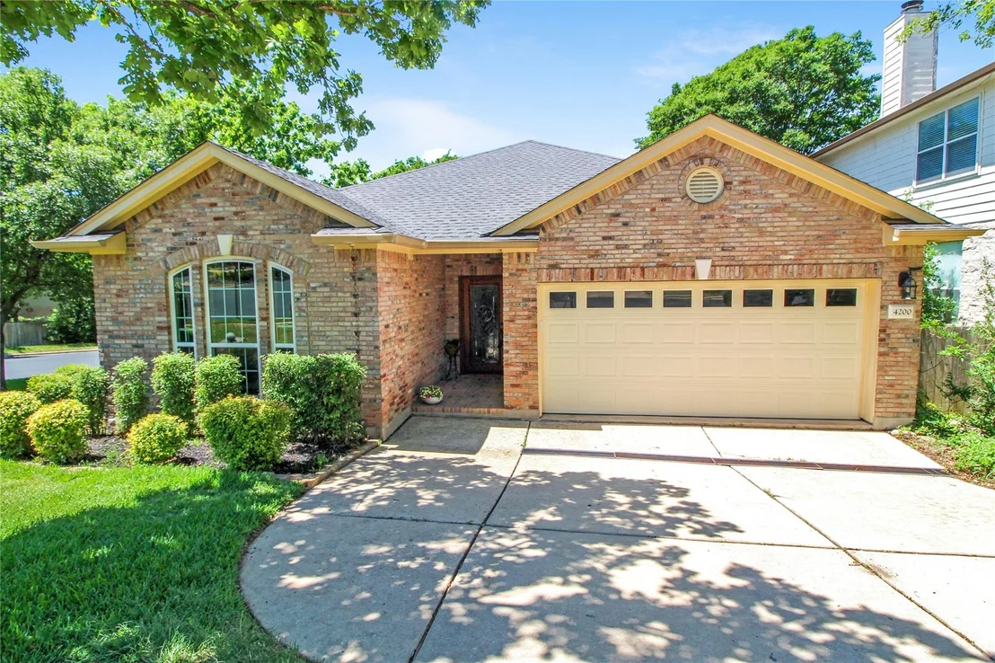 Photo of 4200 Canyon Glen CIR