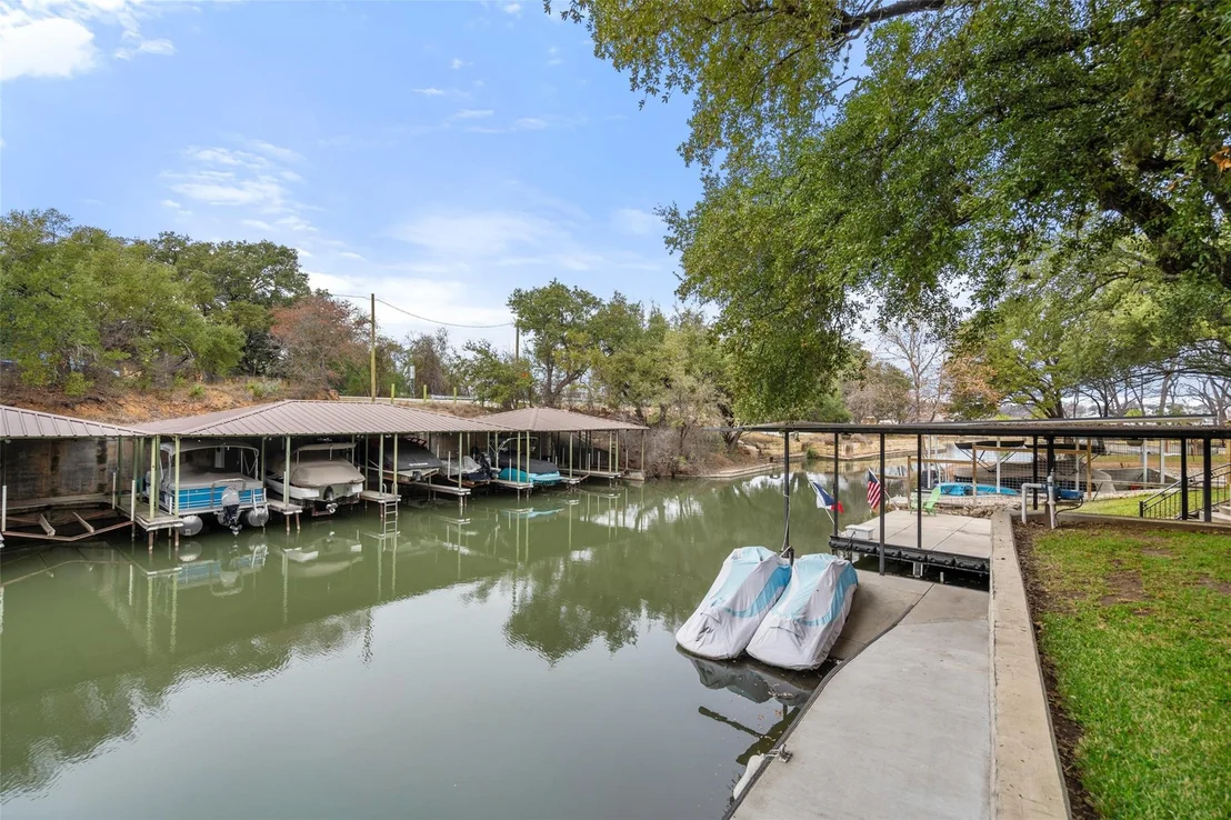 Photo of 118 Bridgepoint DR