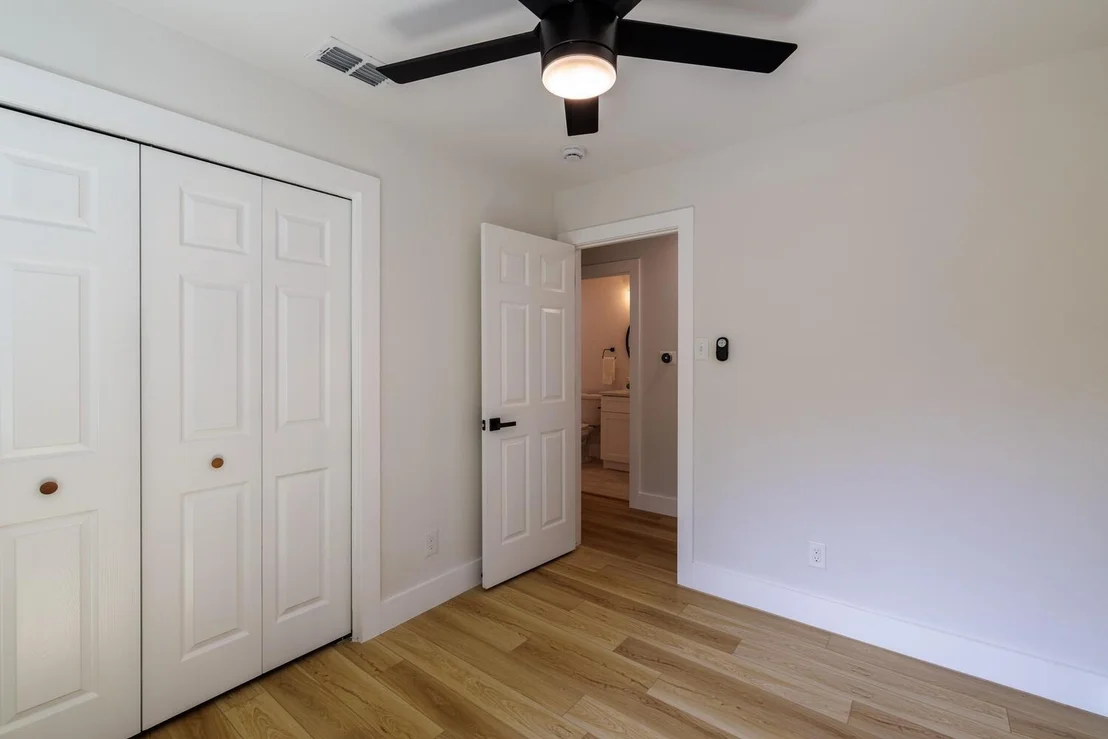 Photo of 4504 Southwest DR