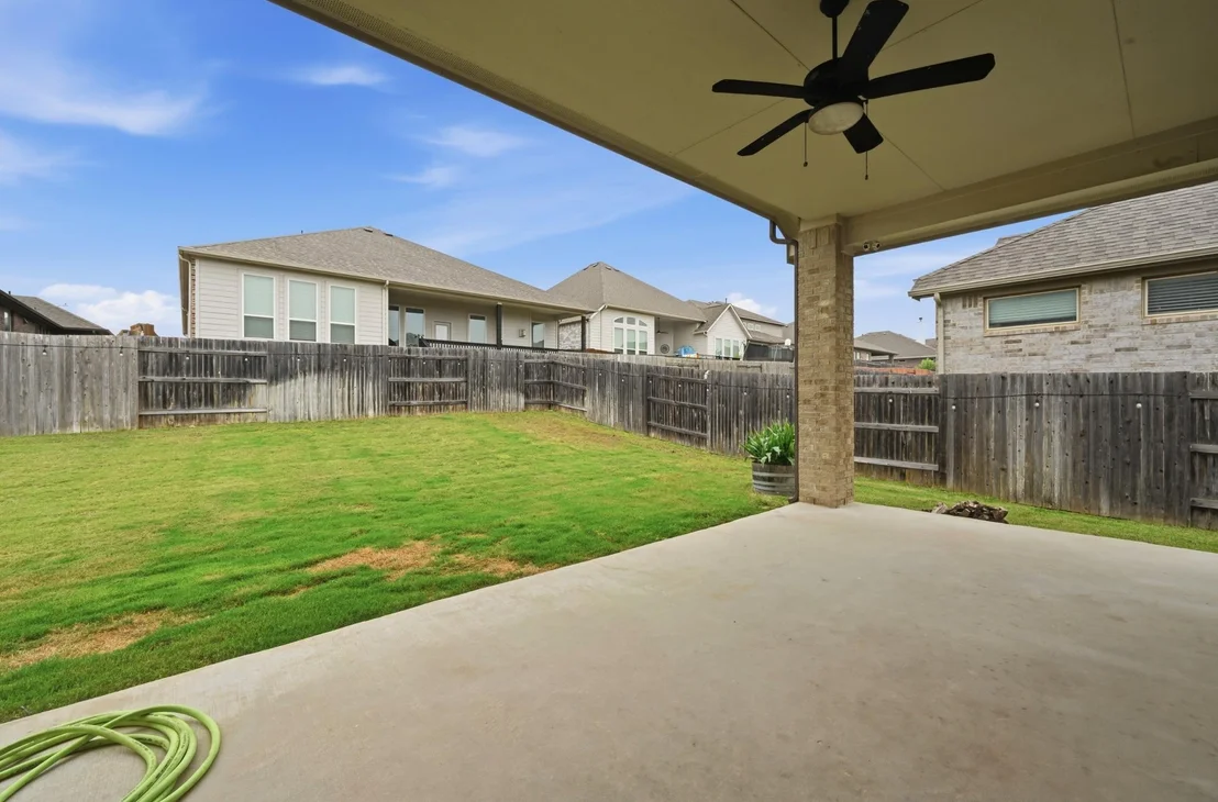 Photo of 154 Ashleaf DR