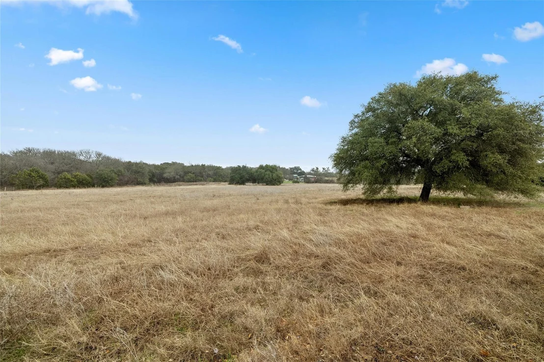 Photo of 1336 S Fm 1174