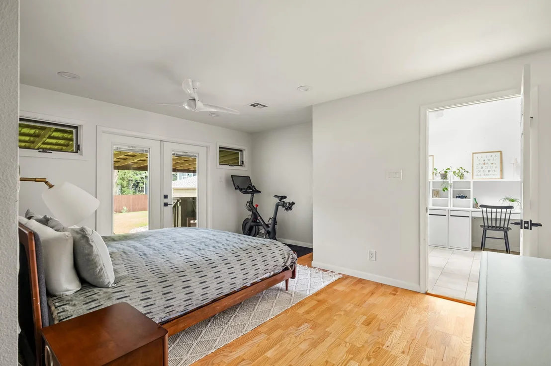 Photo of 909 Ruth Ave