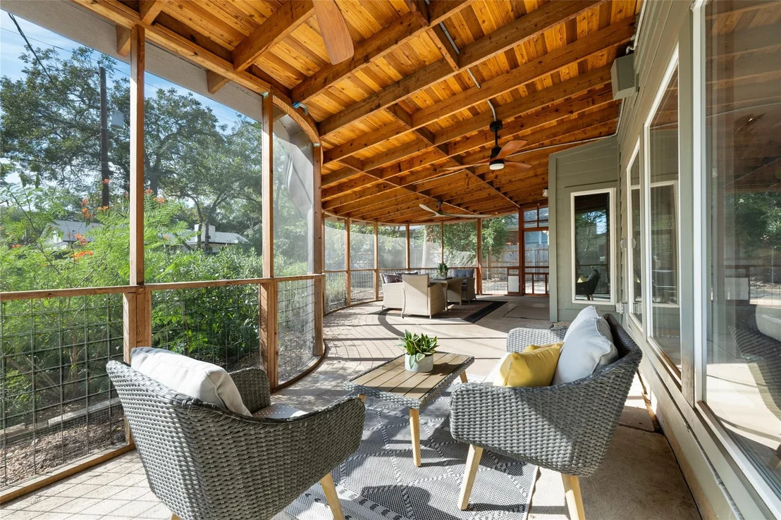Photo of 6812 Pioneer PL