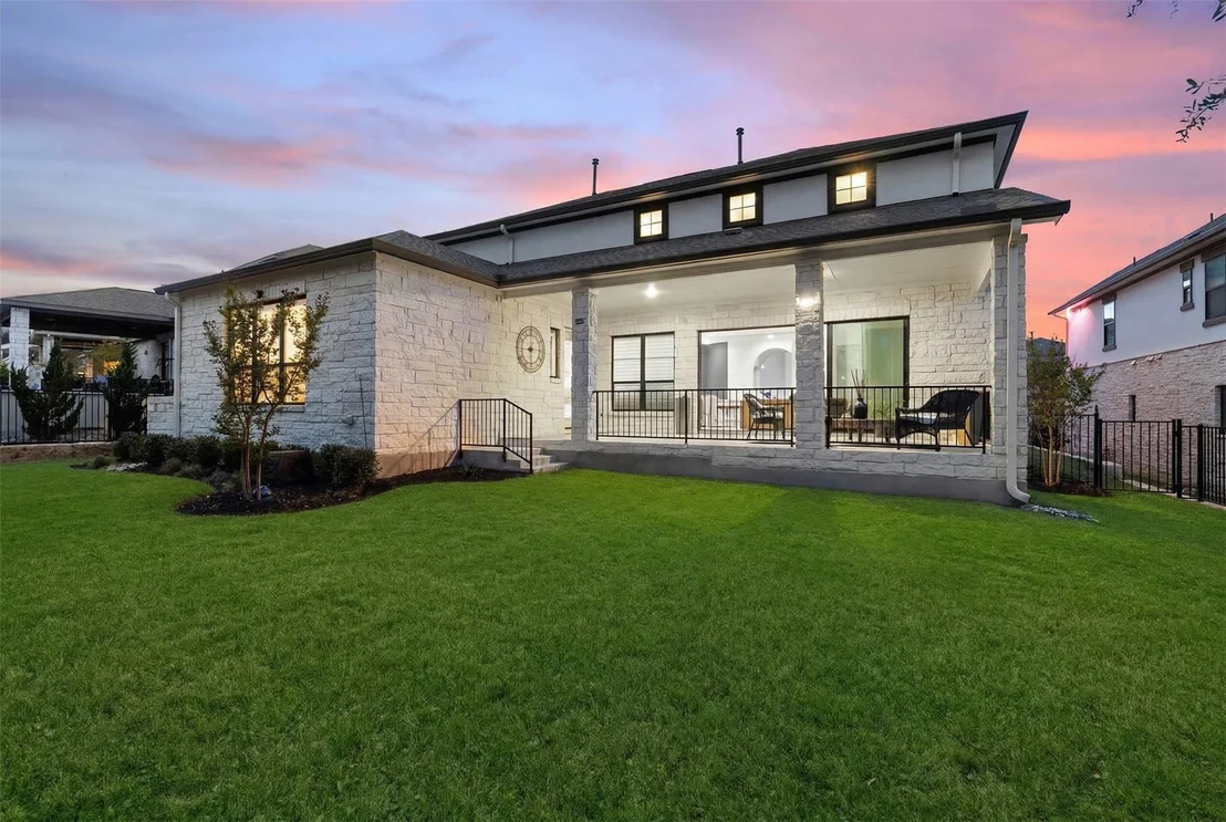 Photo of 617 Rawson BND