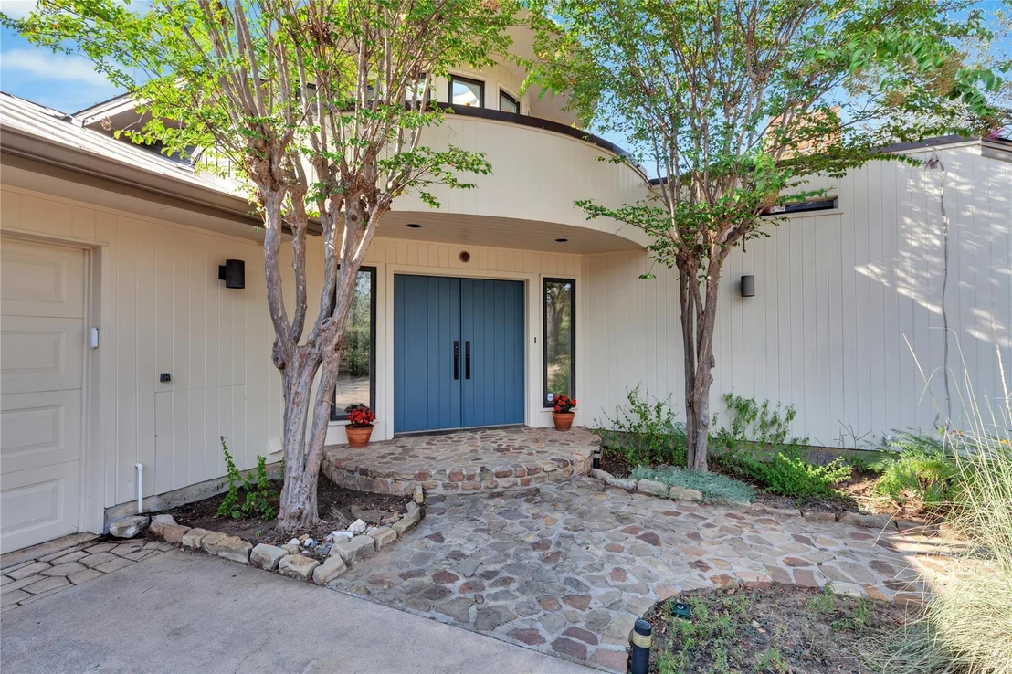 Photo of 100 Derby DR