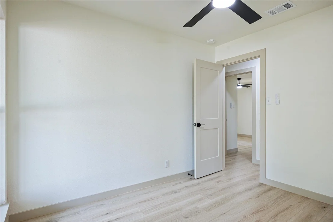 Photo of 3101 Steck Ave