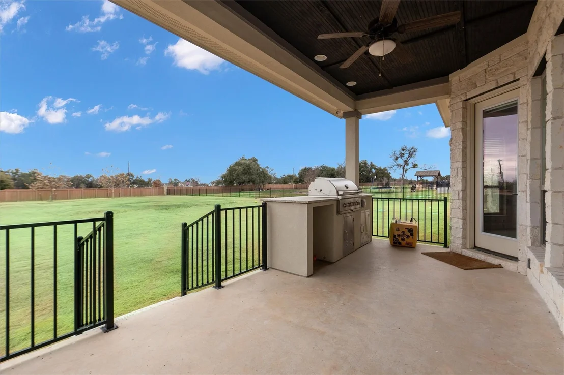 Photo of 305 Miranda WAY