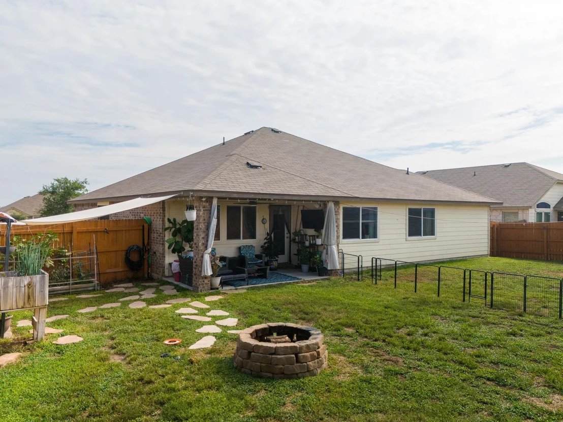 Photo of 801 Rowdy DR