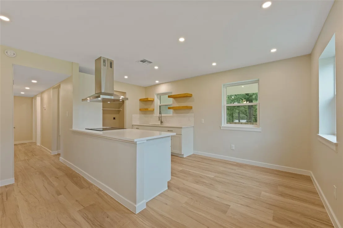 Photo of 212 Cool Water DR